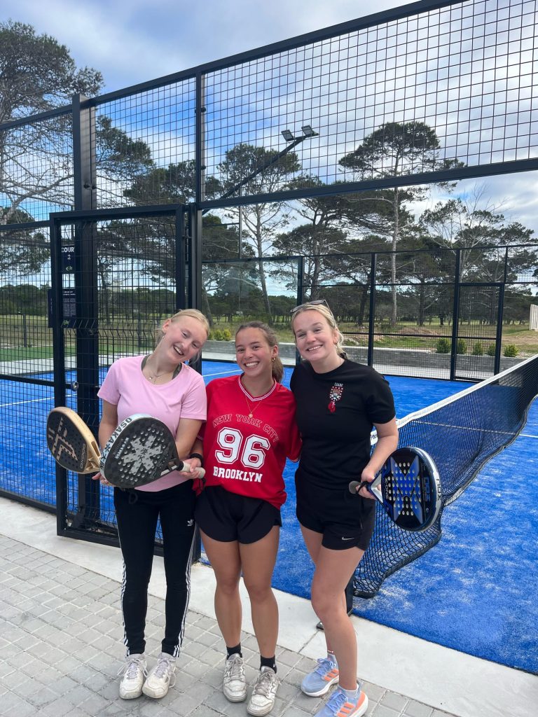 volunteers south africa padel